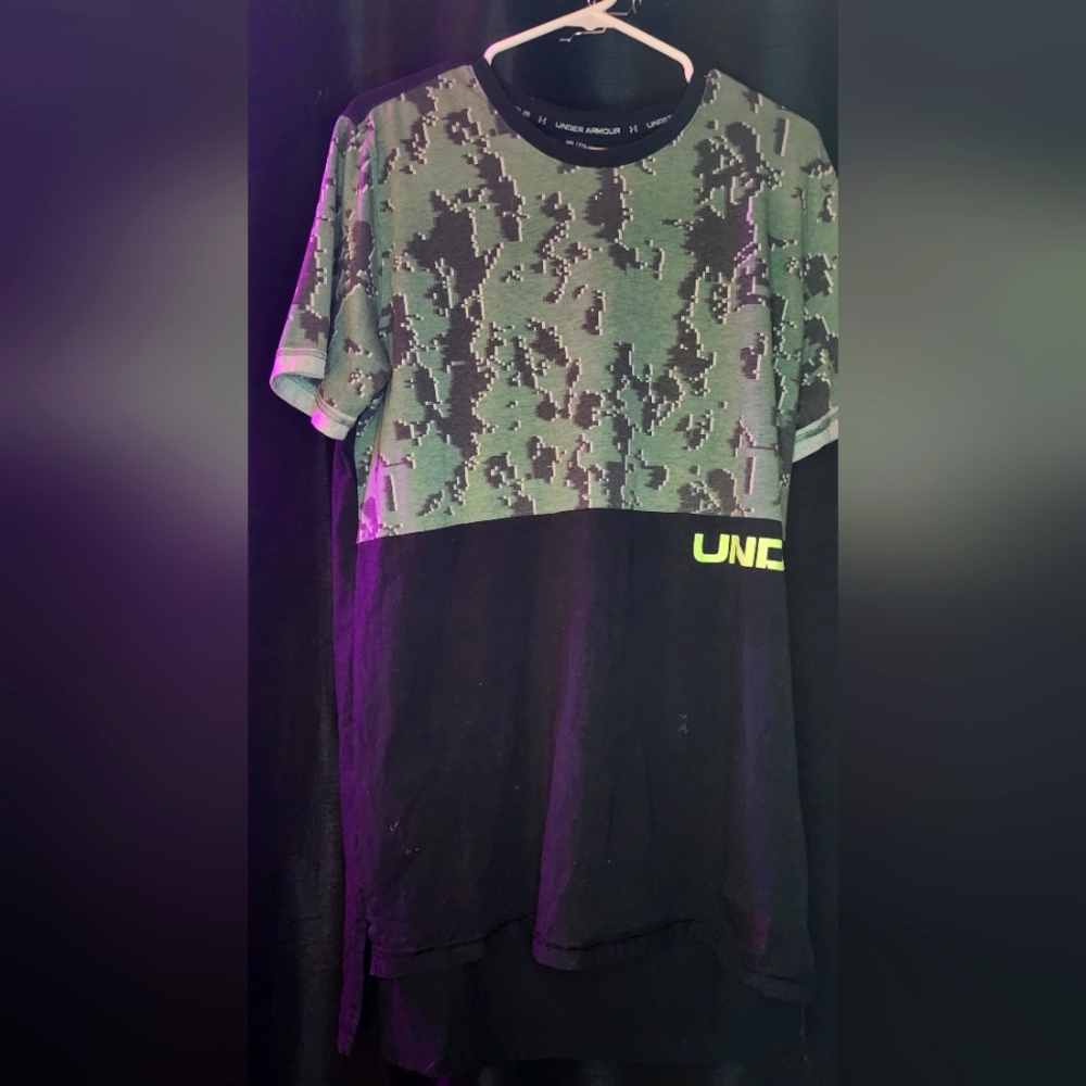 Under armour shirt